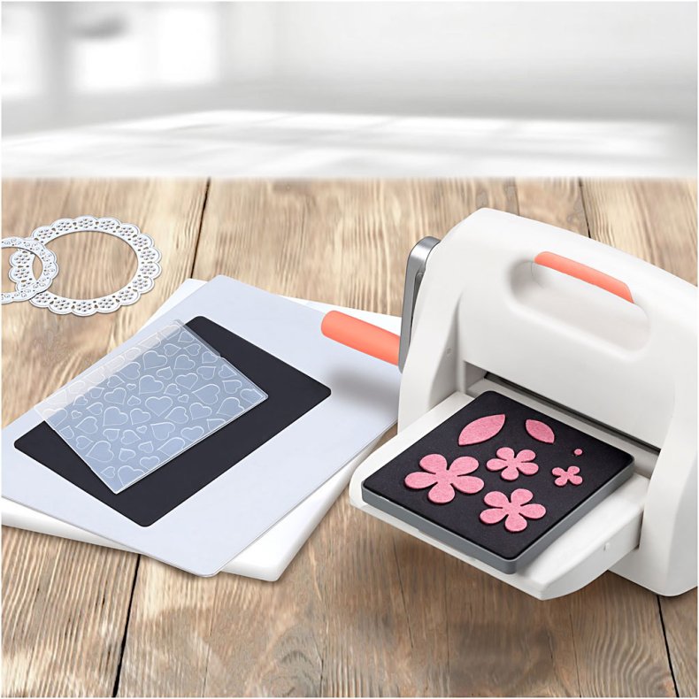 Stanse- og pr&aelig;gemaskine, A4, ark 210x297 mm, 1 stk.