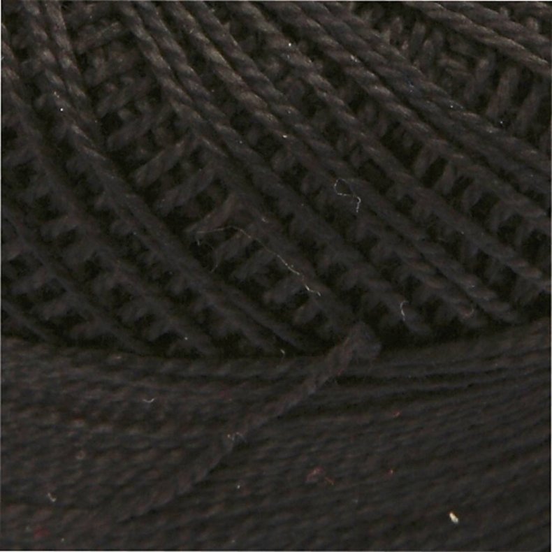 Merceriseret bomuldsgarn, n&aring;l 2-2,5, sort, 125 m, 20 g/ 1 ngl.