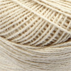 Merceriseret bomuldsgarn, n&aring;l 2-2,5, r&aring;hvid, 125 m, 20 g/ 1 ngl.