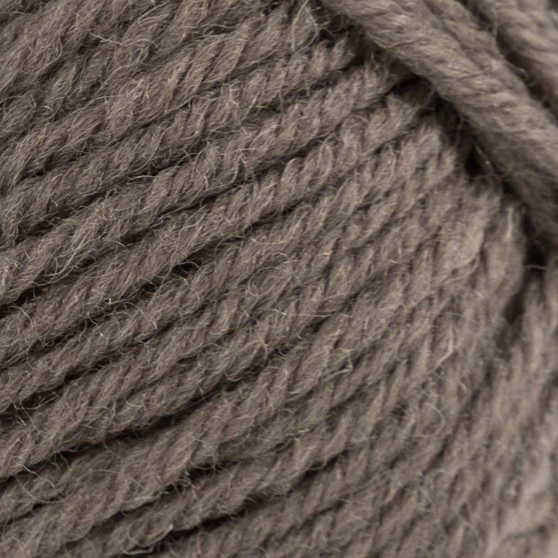 Melbourne Uldgarn, L: 92 m, pind 4-5,5, gr&aring; brun, 50 g/ 1 ngl.