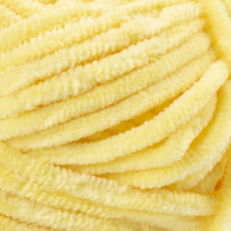 Velourgarn, L: 105 m, pind 5-6, lys gul, 100 g/ 1 ngl.