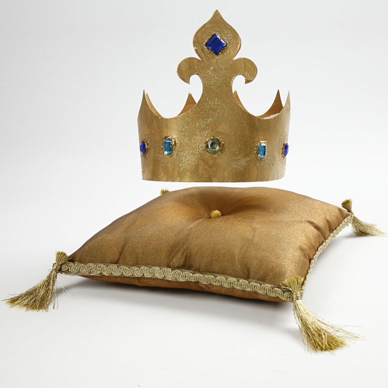 Kroner, H: 10-16,5 cm, L: 60 cm, 230 g, hvid, 5 stk./ 1 pk.