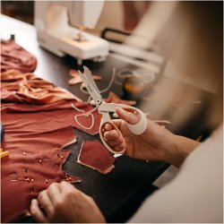 Fiskars Fabric RazorEdge Softgrip&reg;, L: 21 cm, 1 stk.