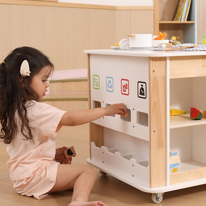 VIGA Legestation, Husholdning, H: 60 cm, L: 80, B: 56 cm, 30 dele/ 1 pk.