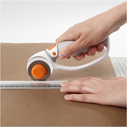 Fiskars Rullekniv, h&oslash;jre- og venstreh&aring;nd, 1 stk.